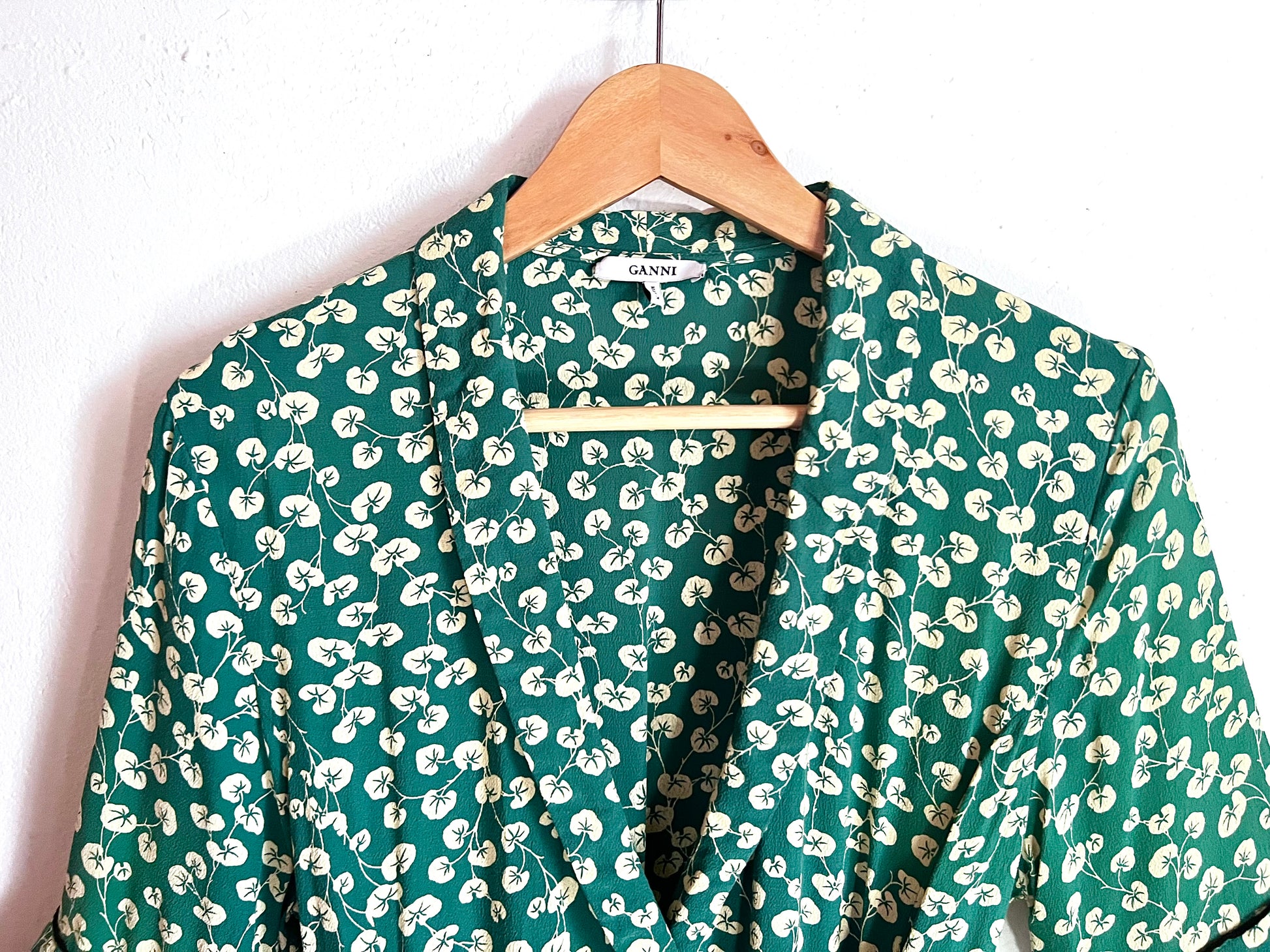 ganni dalton crepe dress green white flowers wrap