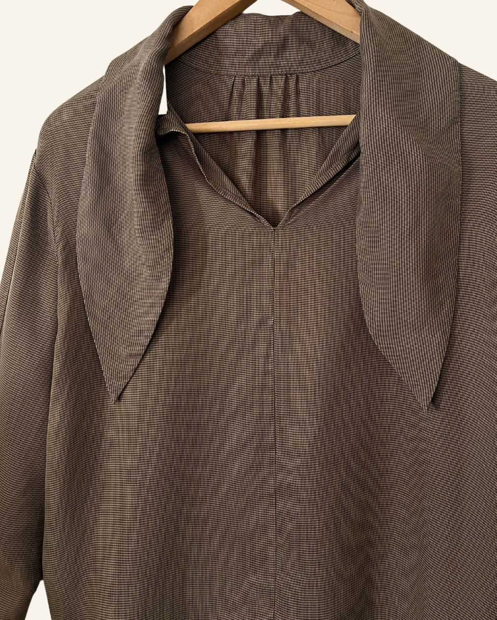 SAMSOE SAMSOE brown checked blouse with bow