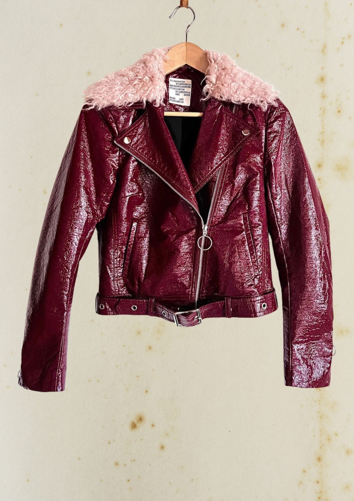 baumundpferdgarten vegan leather burgundy cherry red biker jacket perfecto simili collar