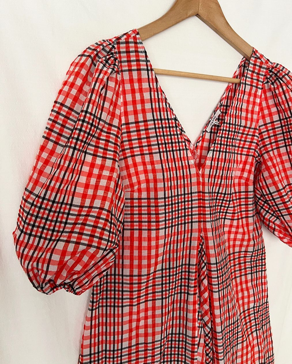 ganni-charron-maxi-dress-seersucker-red-checked
