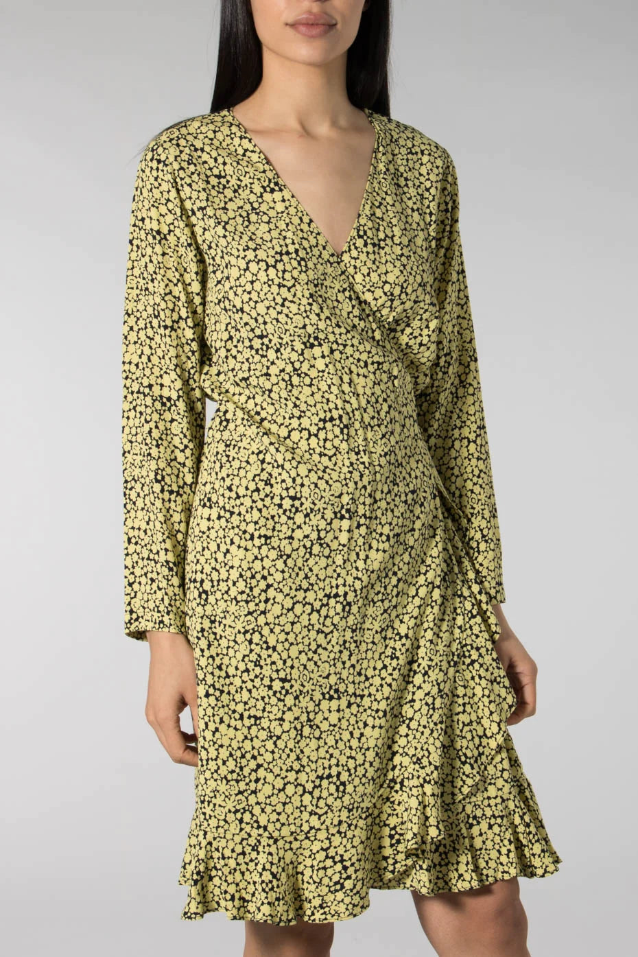 samsoesamsoe limonis black yellow flower wrap dress ruffle