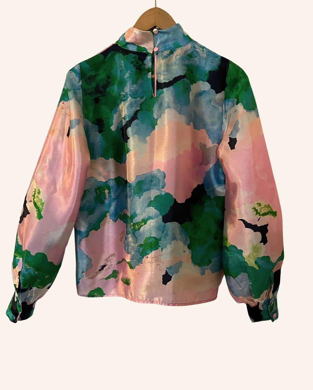 stinegoyaeddycloudsballoonsleevesmulticoloredblouse