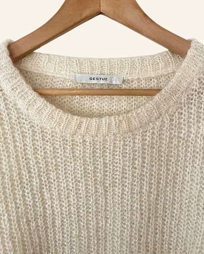 GESTUZ off-white cream mohair knitwear pullover sweater