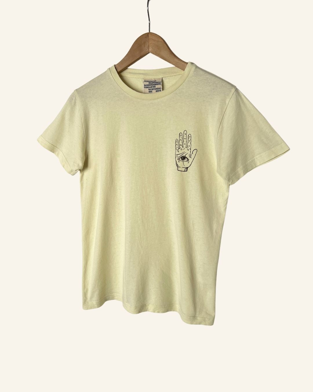 BAUM UND PFERDGARTEN Light yellow hand eye print t-shirt in organic cotton