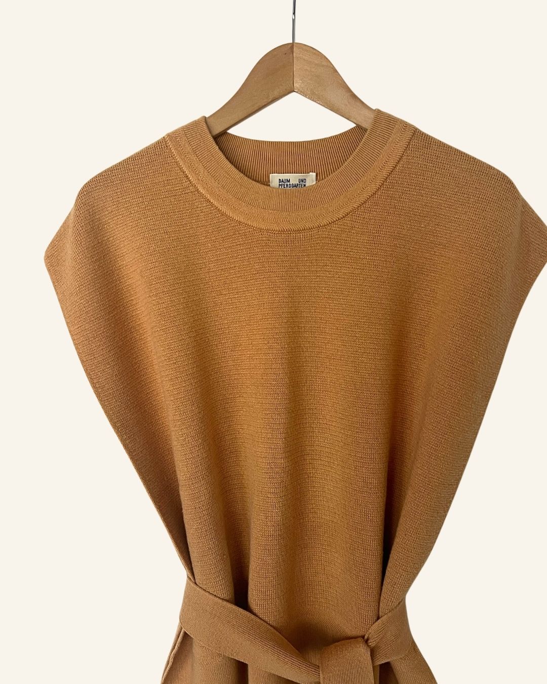 BAUM UND PFERDGARTEN open dark beige knit vest cressa cotton cashmere