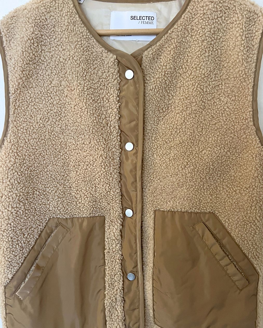 SELECTED FEMME beige teddy vest jacket