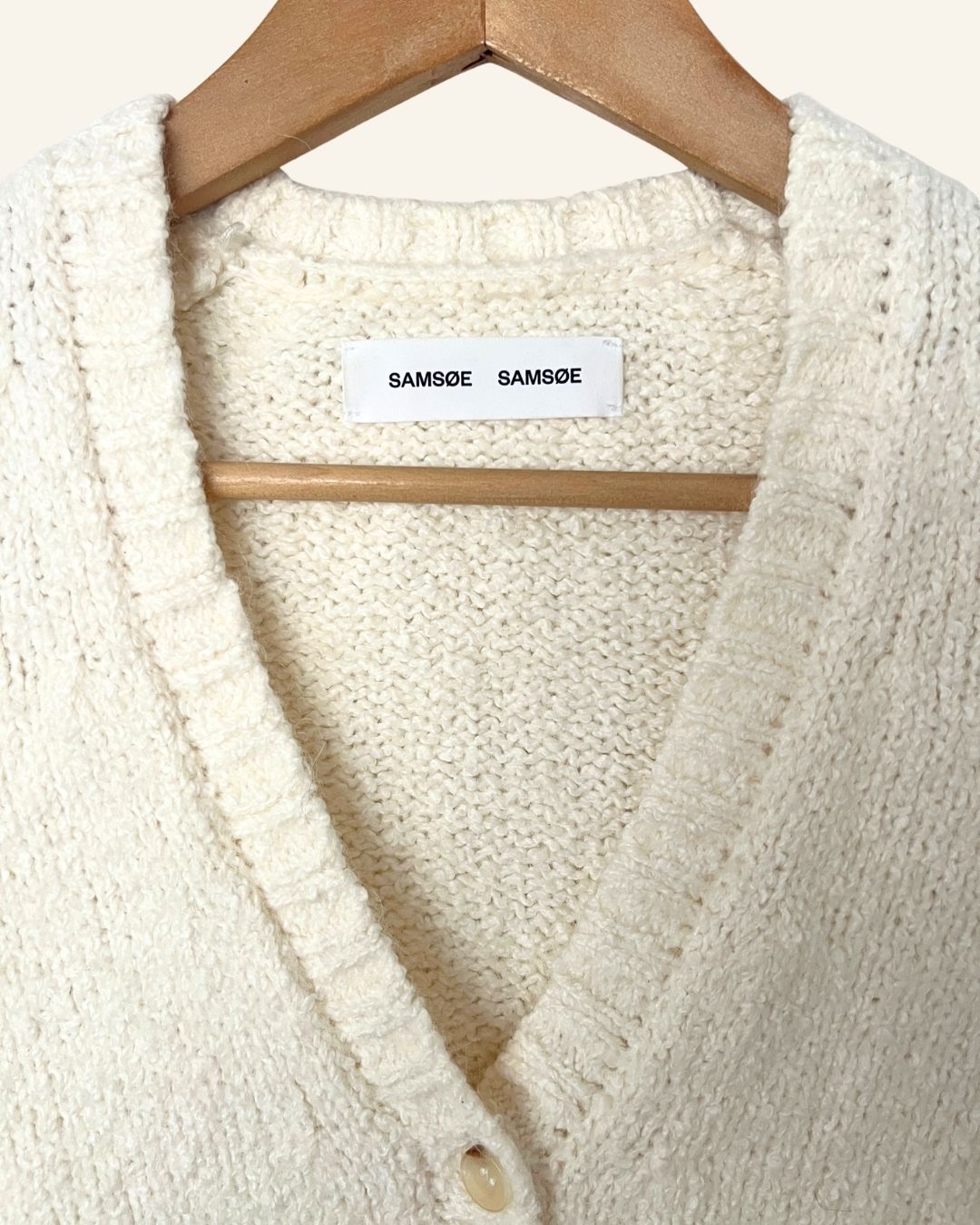 SAMSOE SAMSOE cotton wool blend cropped off-white cardigan