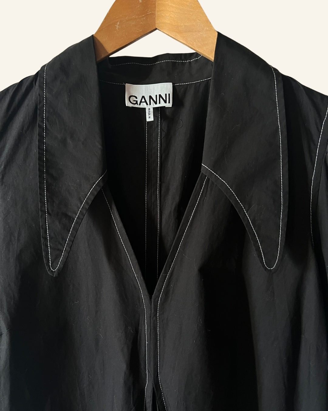 GANNI black organic cotton poplin long dress with puff sleeves
