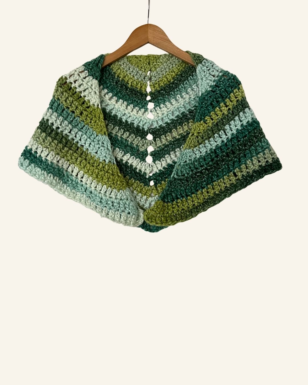 Vintage handmade green wool crochet shoulder scarf