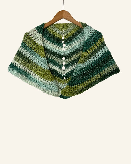 Vintage handmade green wool crochet shoulder scarf