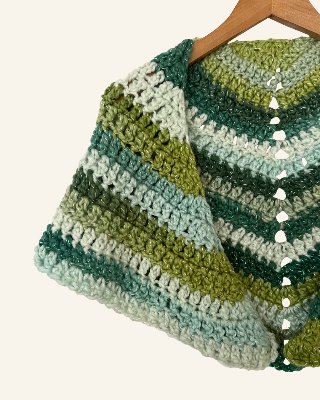 Vintage handmade green wool crochet shoulder scarf