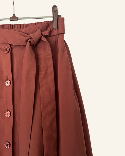 SAMSOE SAMSOE chocolate brown buttoned knot skirt