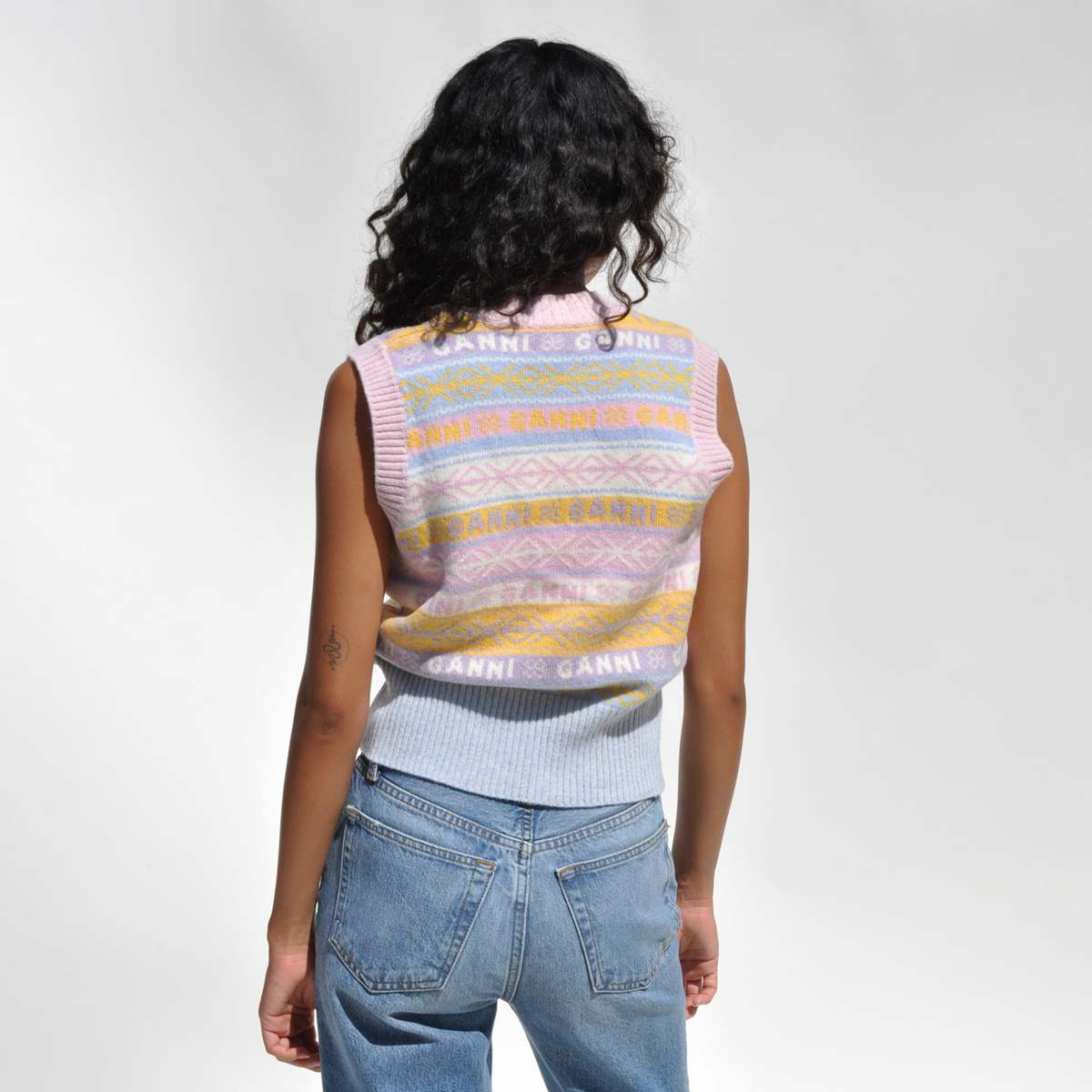 GANNI sleeveless V-neck knit wool vest sweater knitwear logo