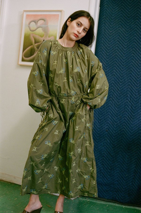 RODEBJER ASSI Kaki oversize embroidered poplin cotton long dress with laced ribbons 