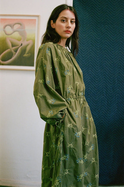 RODEBJER ASSI Kaki oversize embroidered poplin cotton long dress with laced ribbons 