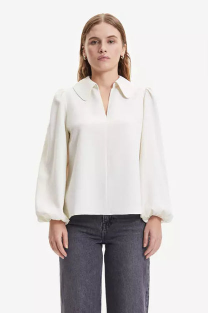 SAMSOE SAMSOE Margot waffle fabric puff sleeved V-neck blouse