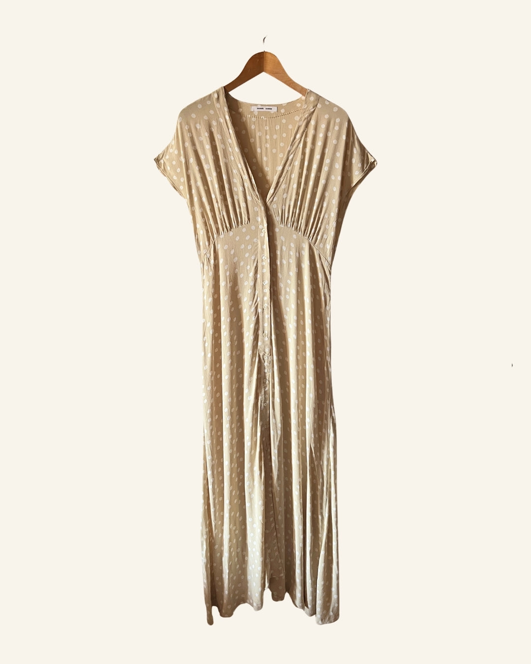 SAMSOE SAMSOE light beige cream valerie long dress with white polka dots