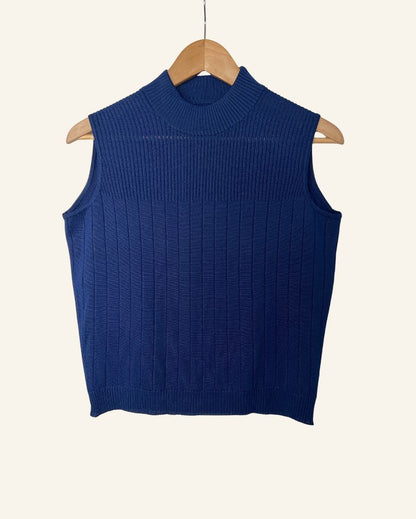 Vintage 1970s navy blue sleeveless knit sweater