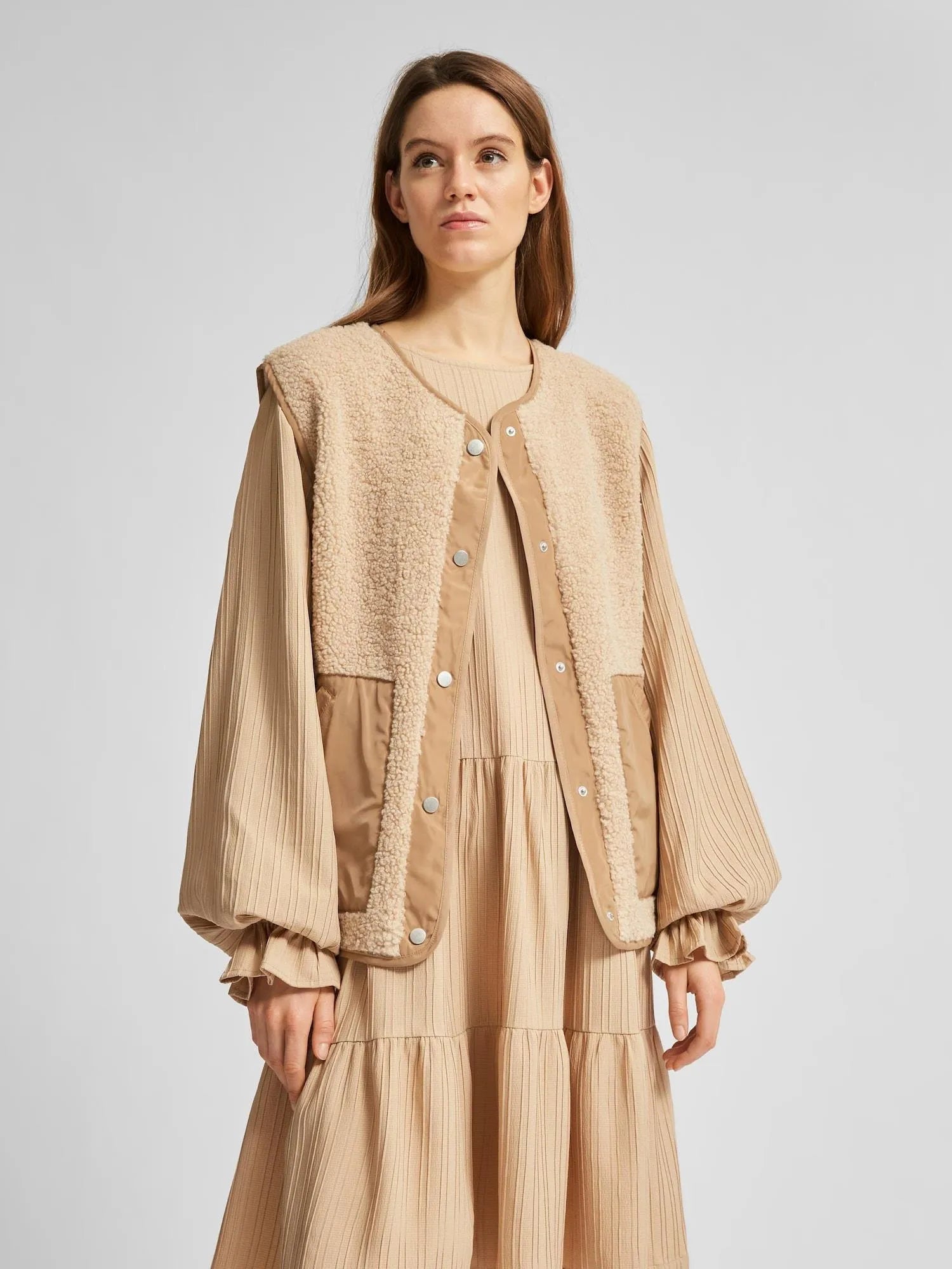 SELECTED FEMME beige teddy vest jacket