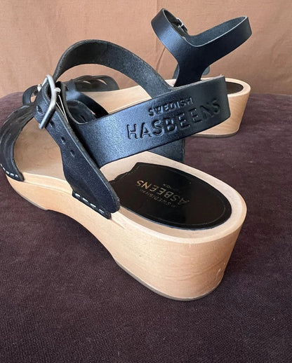 swedishhasbeensblackclogshoes